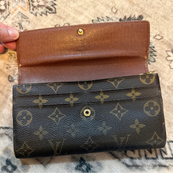 Louis Vuitton LV Monogram Coated Canvas Sarah Wallet - Classic Long Wallet - Picture 5 of 10